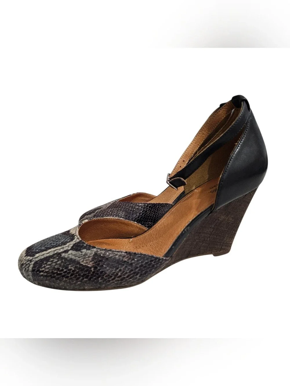 Clarks Artisan Women 7.5M Gray Snakeskin Print Leather Cork Wedge Ankle Heels